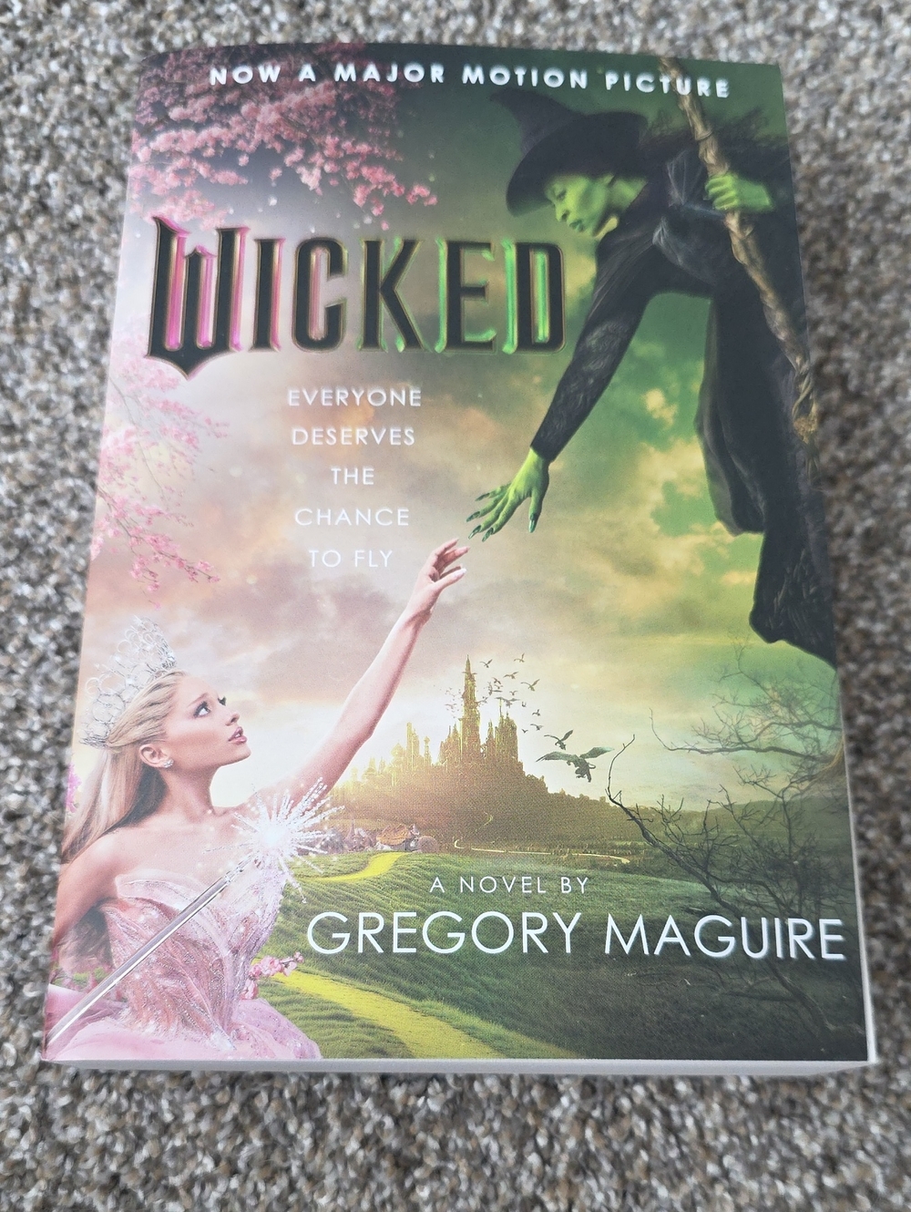 Wicked Novel by Gregory Maguire - Paperback